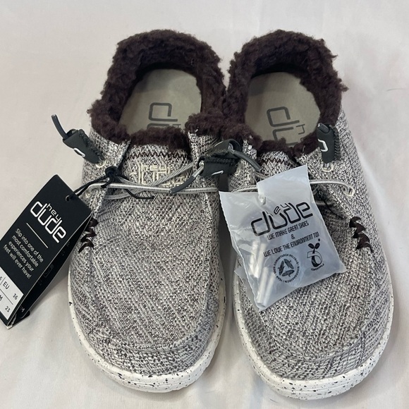 HEY DUDE WENDY SALT AND PEPPER Lightweight Slip-On Women’s Shoe Sz 5 NWT - Picture 2 of 8